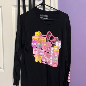 HELLO KITTY HELLO SANRIO BLACK LONG SLEEVE